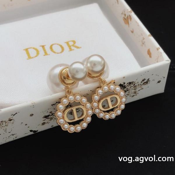 DIOR&nbsp;&nbsp;&nbsp;&nbsp;アクセサリーブランド 品 コピー26秋冬追跡付 おしゃれ感度が高い秋冬トレンド 美品*入手困難..