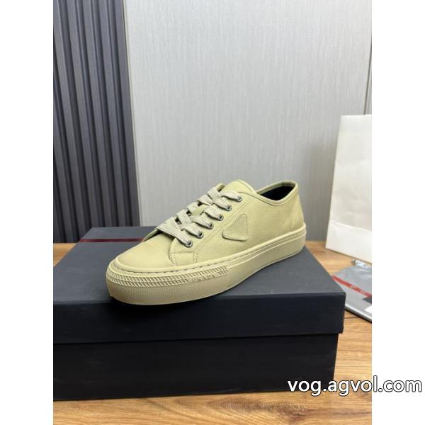 PRADA 2026ブランド コピー&nbsp;&nbsp;&nbsp;&nbsp;スニーカー根強い人気定番商品 アップデザイン 高品質素材.