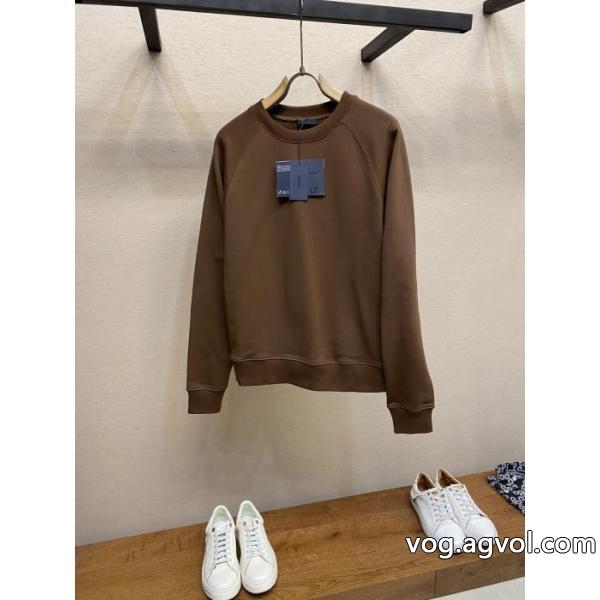 多機能 カラバリ豊富 暑い冬に軽やかな涼しげパーカープラダブランド コピー ショップ.