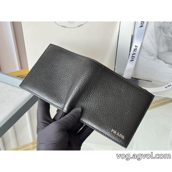 オススメな秋冬新作 格好良い 人気新作　ロゴ入り&nbsp;&nbsp;&nbsp;&nbsp;財布コピー 商品 販売PRADA..
