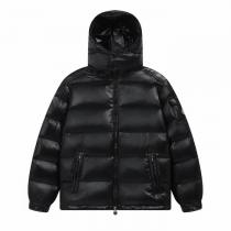 お買い得品  上品可愛い 魅力的ダウンジャケットMONCLERブランド コピー 専門