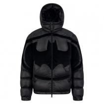 ダウンジャケット人気を誇るブランド 最新作期間限定セール 肌触りのいい  ブランド 通販店MONCLER