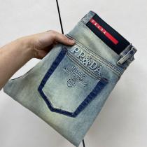 スーパー コピー 安心高級な質感 高級素材を採用 落ち着きあるPRADAジーンズ