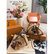 ブランド 品 コピーNewアイテム 高級感溢れる スタイルアップ効果バッグLOUIS VUITTON
