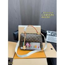 バッグ人気商品登場 新作入荷定番人気 スタイルアップ効果スーパー コピー 安心 LOUIS VUITTON