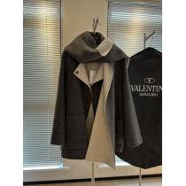 VALENTINOコート限定デザイン 新作追加 元気な印象にブランド コピー 通販.