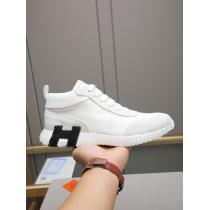 冬の最新ファッション 冬が待ちきれないブランド新作 圧倒的な存在感コピー 品 ブランドエルメススニーカー.