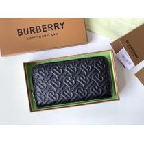 偽 ブランドBURBERRYファッション感満々 お洒落な存在感  26/26AW新作 &nbsp;&nbsp;&nbsp;&nbsp;財布..
