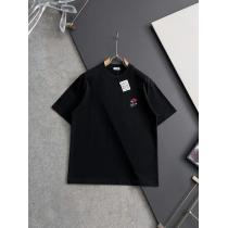 ブランド 偽物 通販ロエベクラシカルな雰囲気 絶対欲しい 激安新作Tシャツ