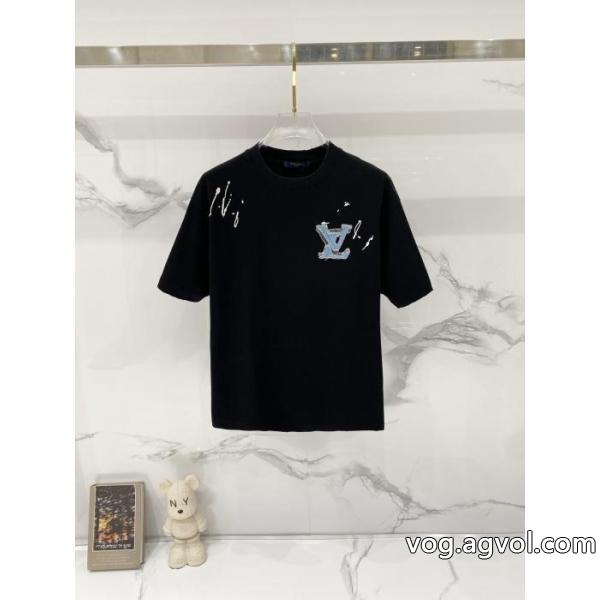 オトナの余裕 2026年秋冬コレクション  耐久性に優れLOUIS VUITTONTシャツスーパーコピー2026