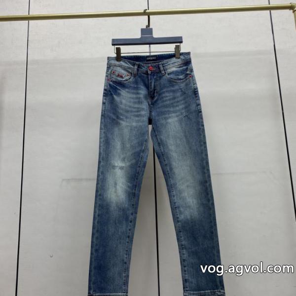 &nbsp;&nbsp;&nbsp;&nbsp;ジーンズARMANIブランド フェイクお気に入りの1枚 数量限定在庫限り 超安値で完売！？..