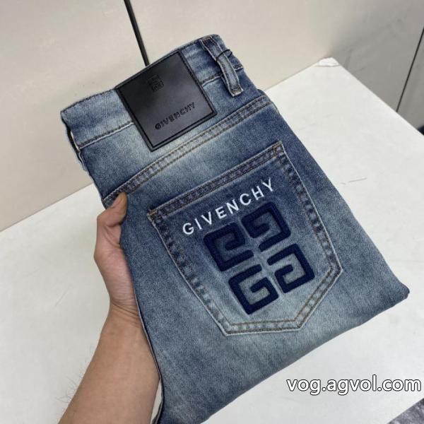 GIVENCHY&nbsp;&nbsp;&nbsp;&nbsp;ジーンズブランド コピー即完売 高級感が溢れる 新品入荷2026.