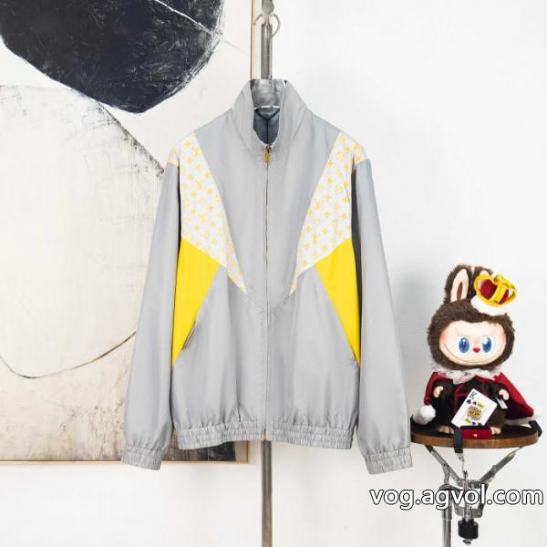 ブランド スーパー コピー 店舗安心と信頼のお取引 品薄お早めに 新着入荷ジャケットLOUIS VUITTON
