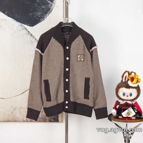 今年度最新限定 セレブ愛用上品 全国無料お買い得LOUIS VUITTONコートコピー ブランド 販売