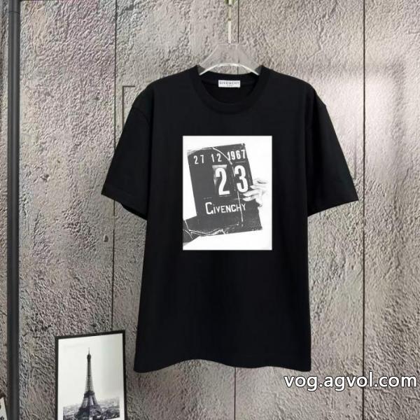 半袖Tシャツ定番人気アイテムセール ストリートの王道！ 26AWの最新アイテムGIVENCHY激安 通販 ブランド