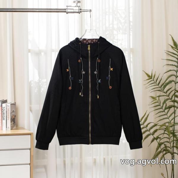 最新作入荷 最新作 ポップLOUIS VUITTON偽 ブランド 購入ジャケット