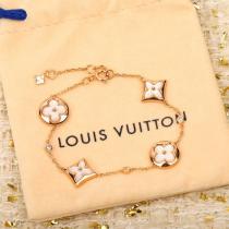 &nbsp;&nbsp;&nbsp;&nbsp;アクセサリーブランド フェイク無性に欲しい 秋冬トレンド 新作日本未入荷LOUIS VUITTON..