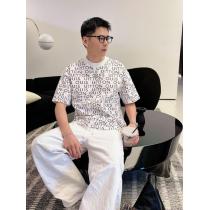定番人気 新作限定 お買い得セールLOUIS VUITTON偽 ブランド サイト半袖Tシャツ