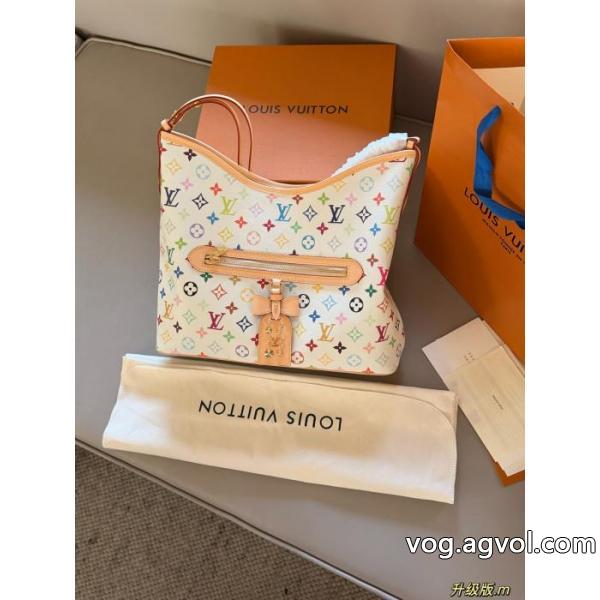 ブランド フェイクLOUIS VUITTON即発 完売在庫確保 2026年秋冬コレクション バッグ
