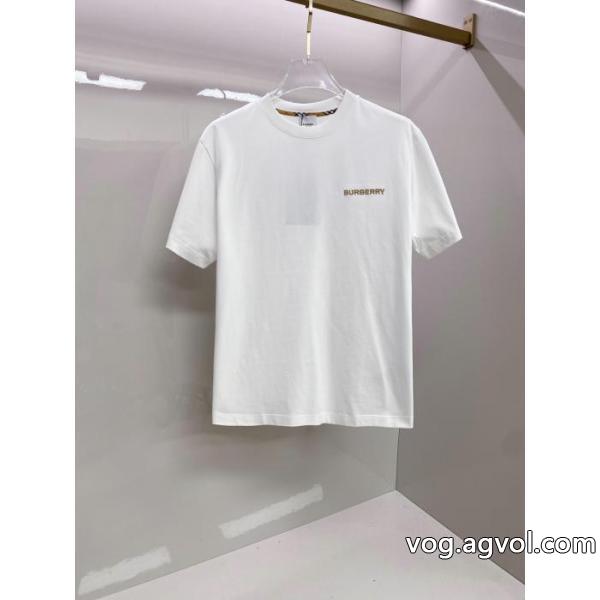 BURBERRYブランド コピー 着払いドレスアップ効果も抜群 2026年トレンドNO1 気に入った商品シャツ..
