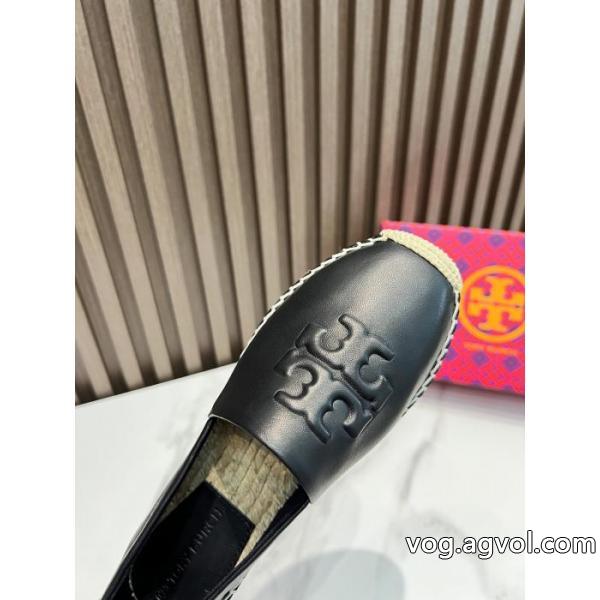 新作アイテム60％OFF  大人シンプルな 着心地抜群ブランド コピー 安心Tory Burch&nbsp;&nbsp;&nbsp;&nbsp;スニーカー.