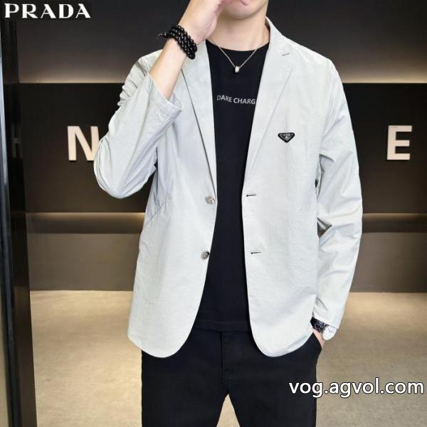 2026年新作再入荷 大人気新色 限定生産品PRADAブランド 偽物 通販コート