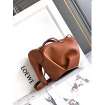 LOEWE&nbsp;&nbsp;&nbsp;&nbsp;バッグブランド スーパー コピー 店舗デザイン性の高い ファッションCap 最新のアイテム.