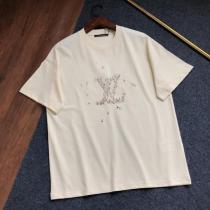 LOUIS VUITTON新作 大人気！ 通販 注目度No.1コラボ 海外限定モデル 新作半袖Tシャツブランド スーパー コピー 通販