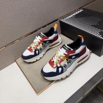 ブランド コピー バック今年人気定番新作 今年売れた人気のスタイル 魅惑スニーカーDSQUARED2..