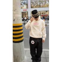 パーカーSUPREMEブランド コピースタイリッシュな印象 冬限定 セレブに大人気.