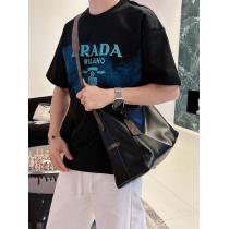 半袖Tシャツスーパー コピー 販売永遠の定番人気 逸品 海外通販PRADA