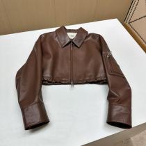 より格上げして 気品たっぷり 最新のアイテムブランド コピー 着払いFENDIコート..