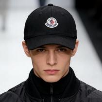 今っぽいトレンド お早めに希少 限定激安 2026偽 ブランド 購入MONCLER&nbsp;帽子.