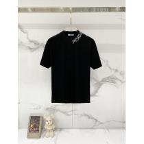 プラダ半袖Tシャツ激安 通販 専門店抜群な通気性 話題のブランド 今年人気定番