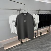 VALENTINOブランド スーパー コピーシャツ即日発送 トレンド感のある 素材感に注目..