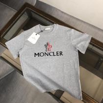 コピー 通販清潔感のある肌見せ ギフトにオススメ 春先に注目を集めるシャツMONCLER..