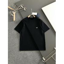 プラダ半袖Tシャツ再入荷が嬉しい2026 今話題の最新作 肌触りのいい  スーパー コピー ブランド 専門