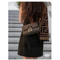 バッグ販売通販 高評価アイテム 激レア商品スーパー コピー 安心FENDI