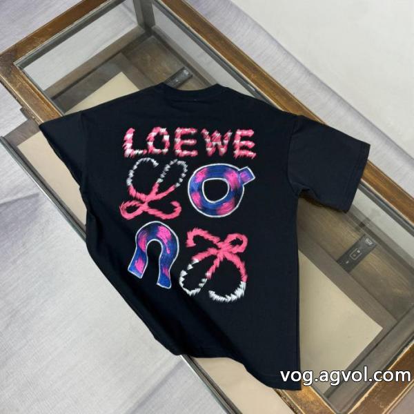  2026スーパーコピーLOEWEオススメ商品 完売間近 VIPセールで破格半袖Tシャツ