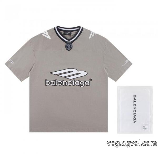 半袖Tシャツ夏に必須の定番アイテム 海外限定 今年人気定番balenciagaスーパー コピー 安心
