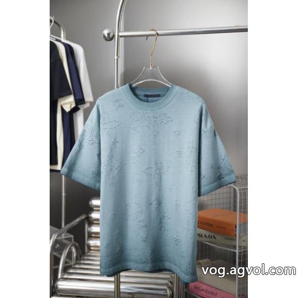 LOUIS VUITTON人気急上昇 洗練されたスタイル 2026年新作通販半袖Tシャツブランド 偽物