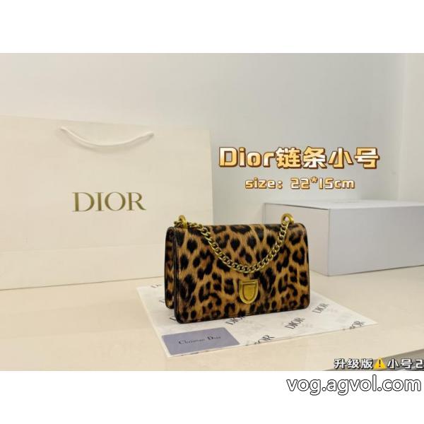 ブランド 品 激安 通販着まわしアクセント 半額セール 超激安価格バッグDIOR