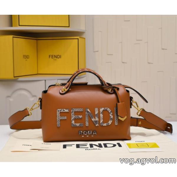 バッグ今季人気絶大 お洒落な存在感  今季爆発的な人気ブランド 通販店FENDI