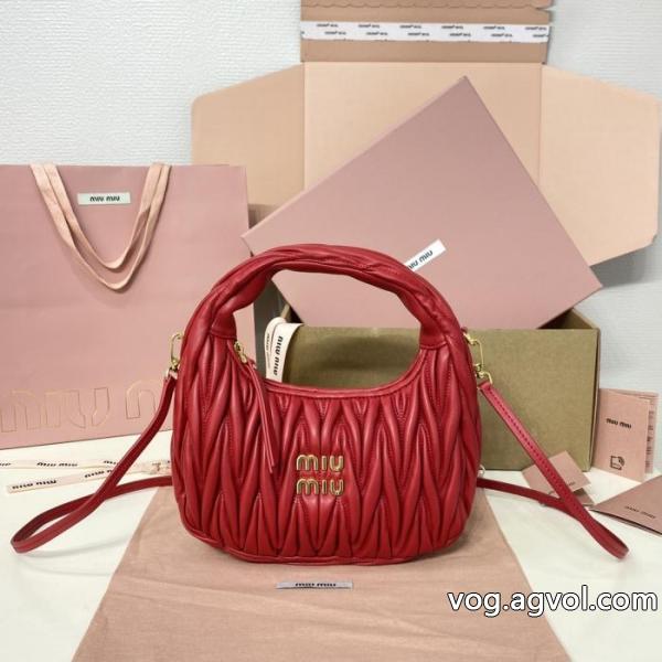 ブランド レプリカMIUMIUバッグ人気を誇る おすすめ数量限定品 プレミアム品質..