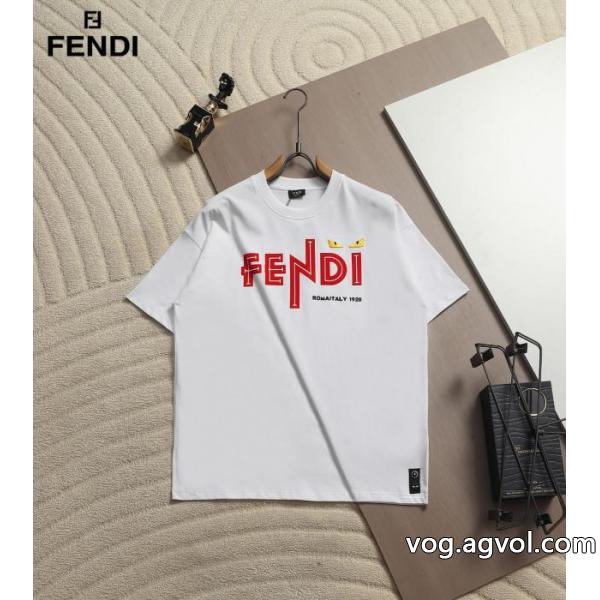 今年マスト お洒落が人気新品 素敵なデザインブランド コピー 安心半袖TシャツFENDI
