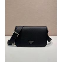 PRADA偽物 ブランド 販売バッグ今だけSALE 元気な印象に 爆買い最新作..