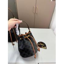 バッグNEW大変素敵 定番人気のカラー 完売前に即対応CELINEブランド コピー 着払い