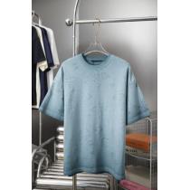 LOUIS VUITTON人気急上昇 洗練されたスタイル 2026年新作通販半袖Tシャツブランド 偽物