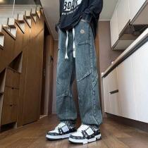 最新☆大人気☆話題沸騰 レビュー高い 長くご愛用できるMONCLERブランド コピー 品ジーンズ