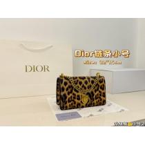 ブランド 品 激安 通販着まわしアクセント 半額セール 超激安価格バッグDIOR